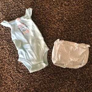 NB Carter’s matching set